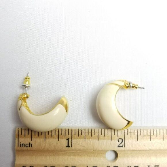 Vintage Napier Cream Enamel and Gold Tone Half Hoop Stud Earrings, Estate - Picture 6 of 8
